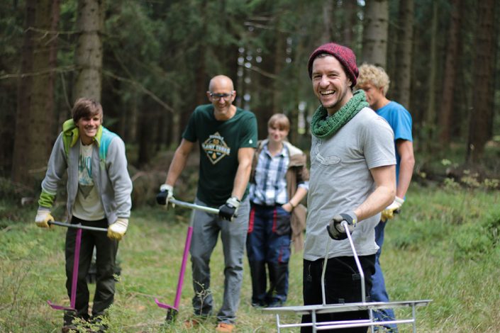 Plant Trees 2016 - Rohholz Baumpflanzaktion